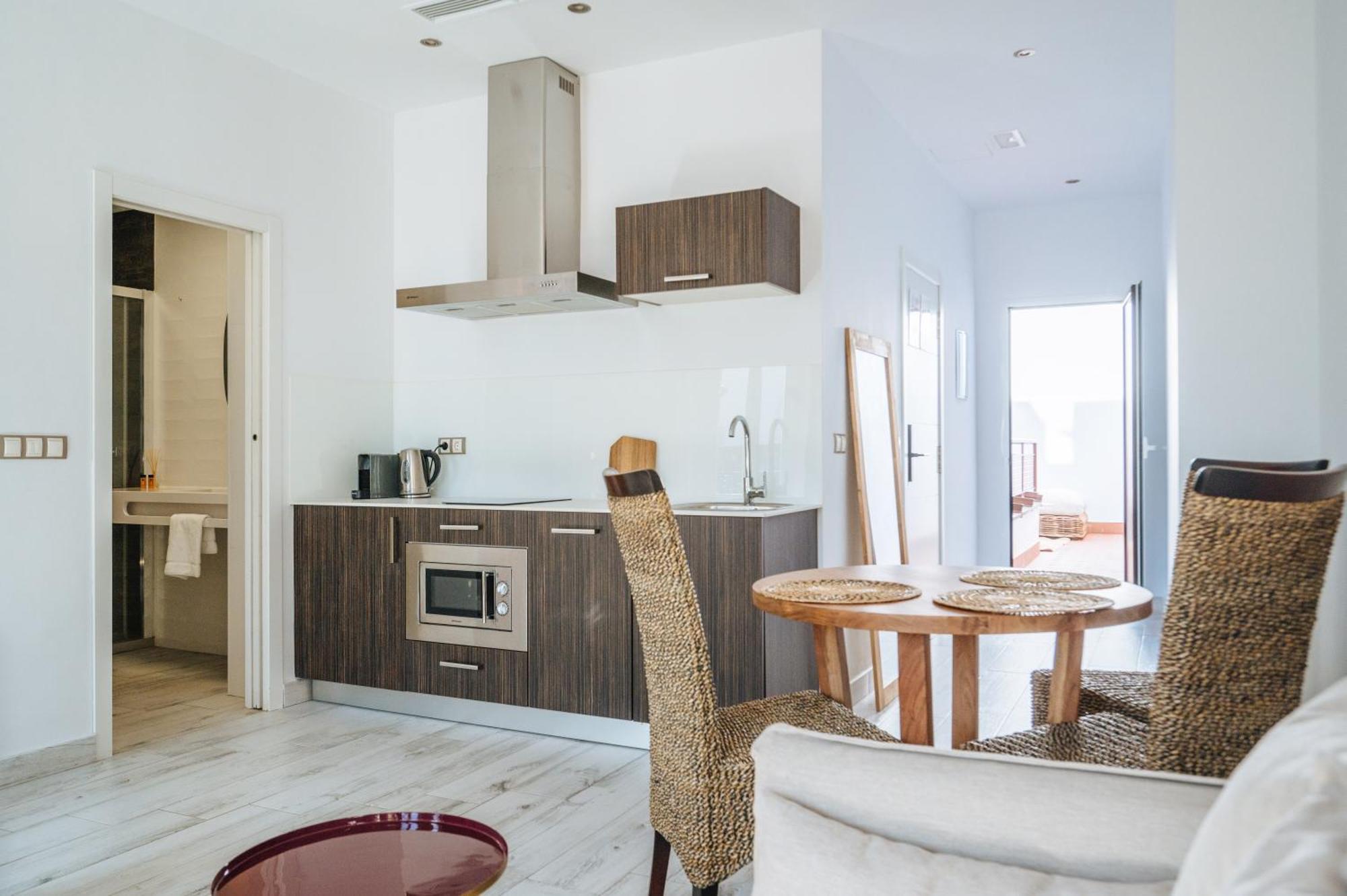 Apartamentos "El Escondite De Triana" Севиля Екстериор снимка