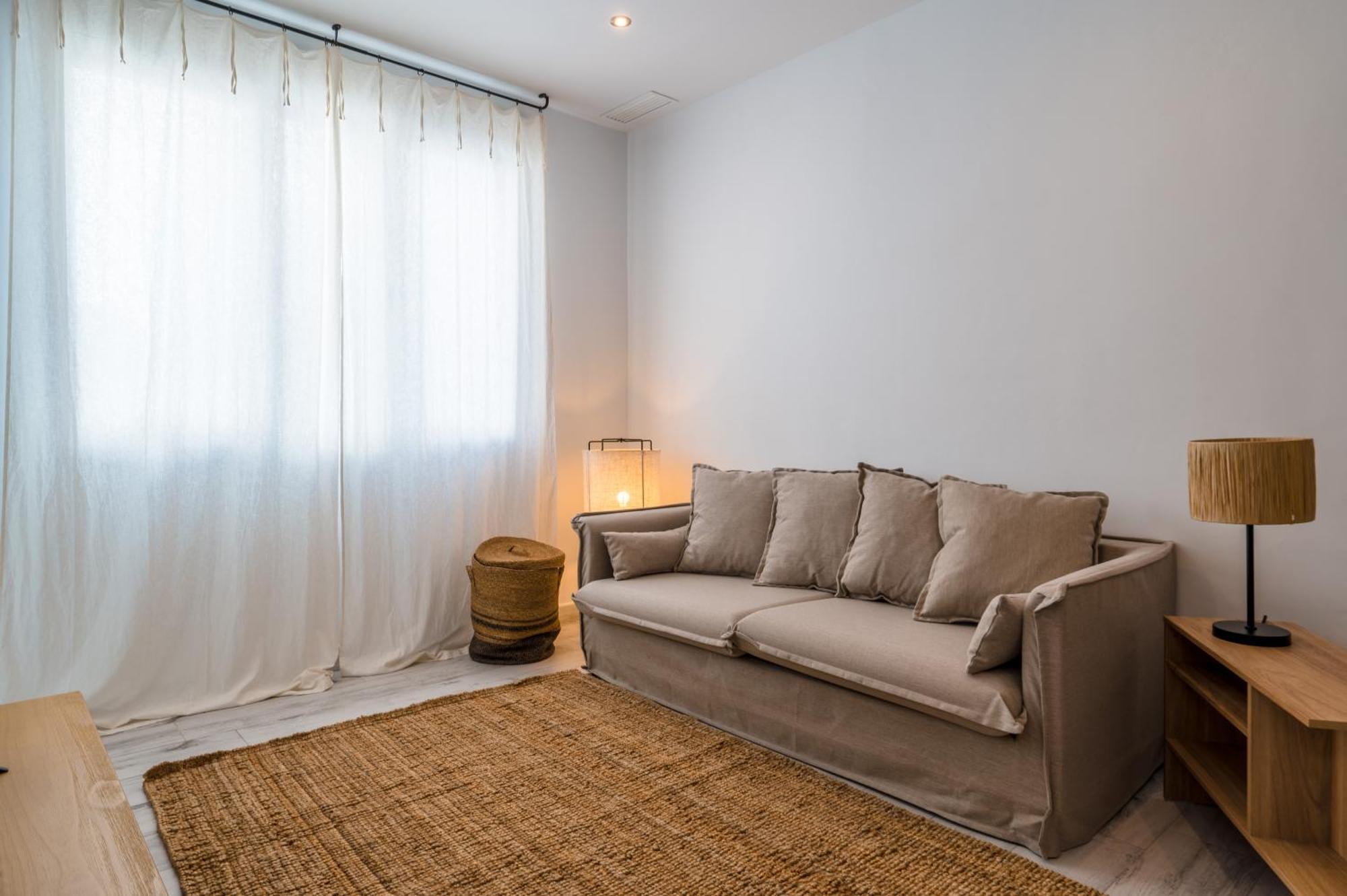 Apartamentos "El Escondite De Triana" Севиля Екстериор снимка