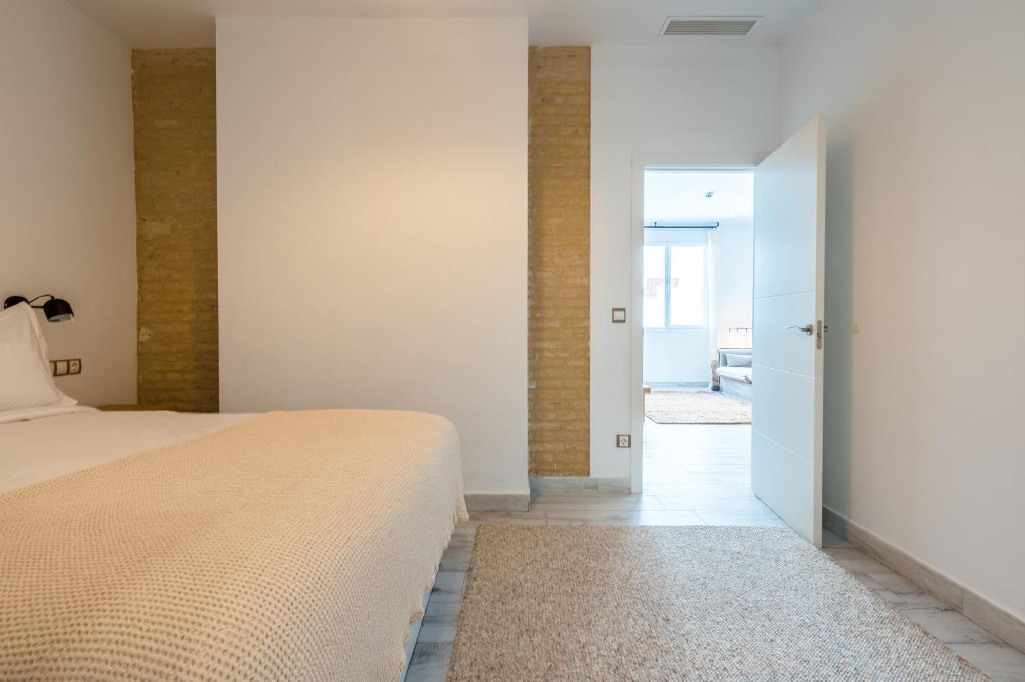 Apartamentos "El Escondite De Triana" Севиля Екстериор снимка
