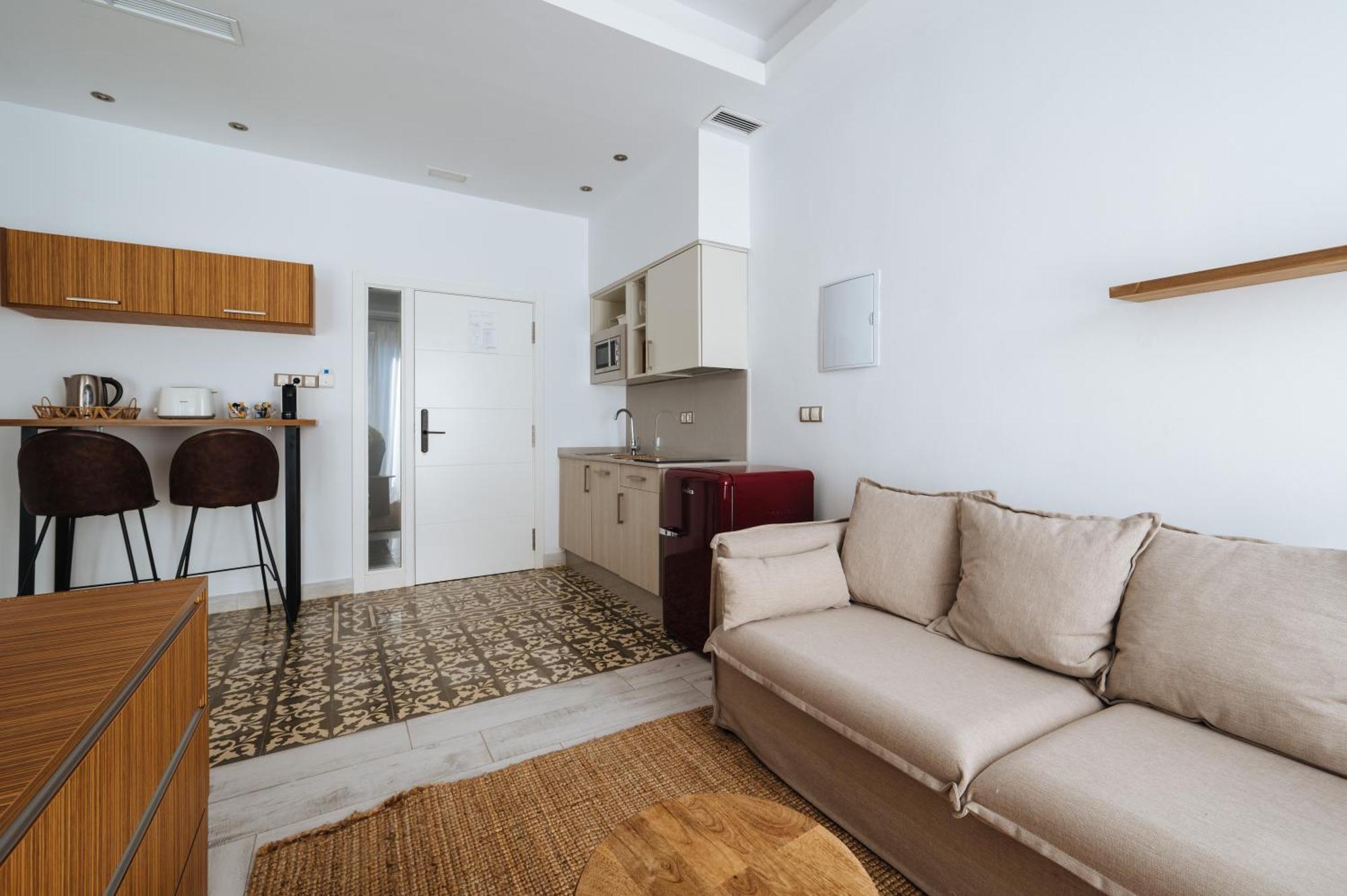 Apartamentos "El Escondite De Triana" Севиля Екстериор снимка